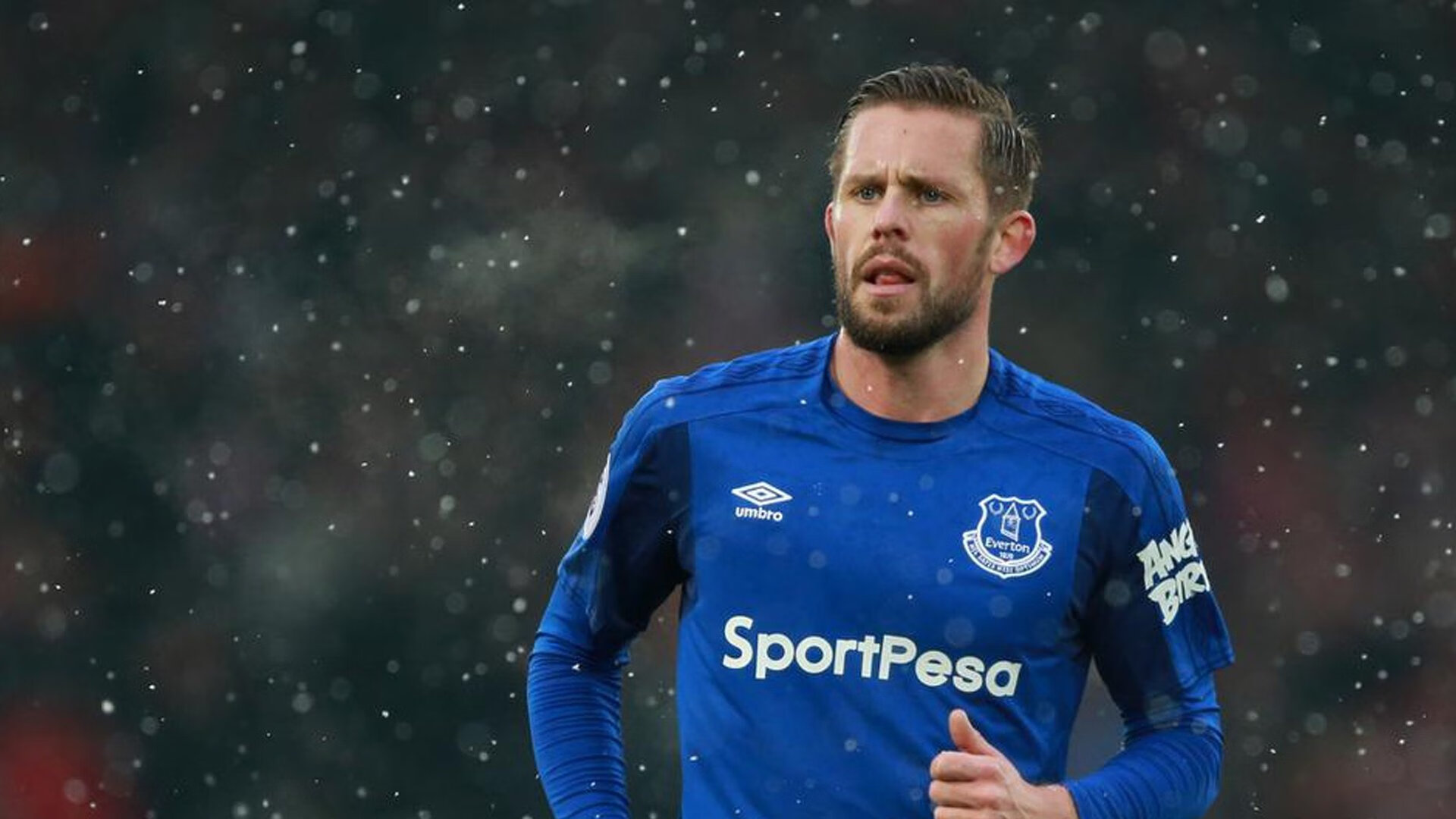 开云网站-球场故事：运动员的动人追梦历程，球赛运动员